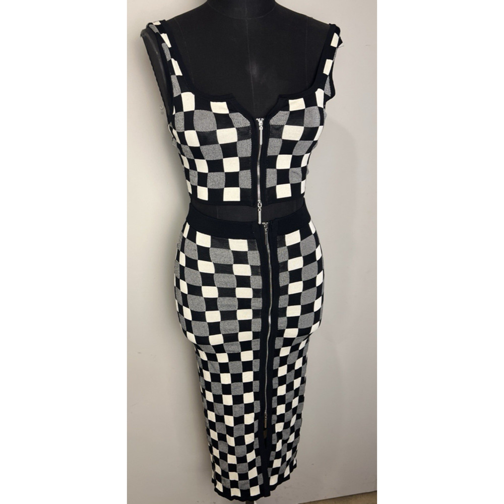 Urban‎ Revivo Skirt / Halter Set Checked Small Body Con Zipper Front